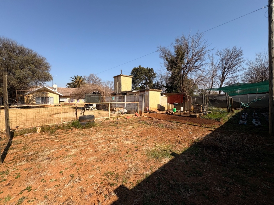 4 Bedroom Property for Sale in Lourenspark North West